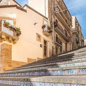 Charme Il Dito E La Luna Bed & Breakfast
